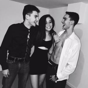 Meet your Posher, Yuri